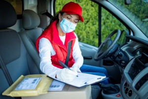The Role of an Experienced Medical Examiner for Truck Drivers in Florida